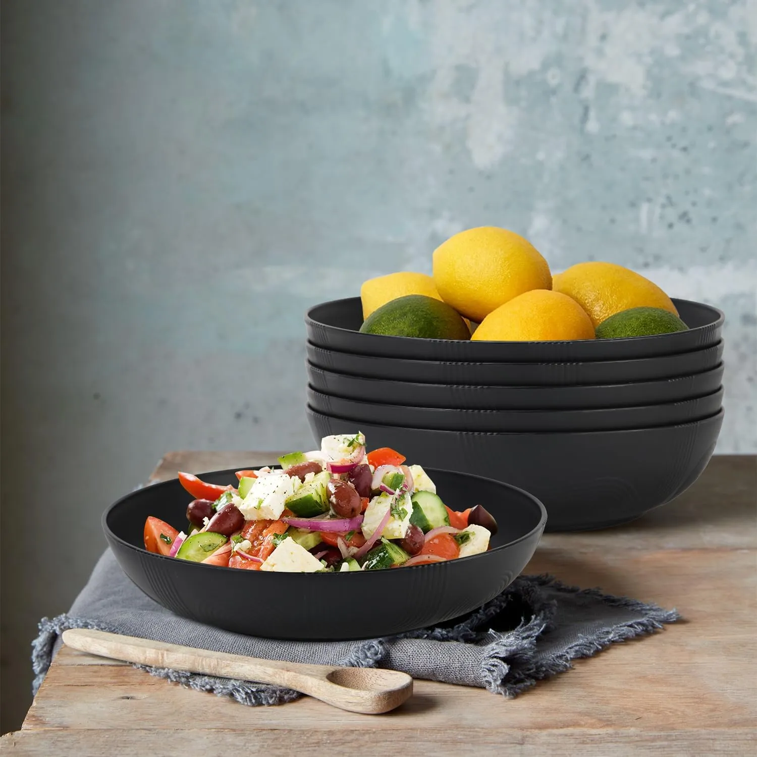 10inch Wheat Straw Big Bowls Set of 6 - Large Salad Bowls 65oz set of 6 - Unbreakable Serving Bowls Microwave & Dishwasher Safe for restaurant - Big Plastic Bowls for Cereal,Salad - Black Series