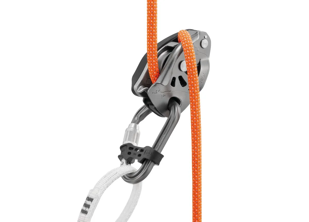 Attache Screw-Lock with Positioning Bar