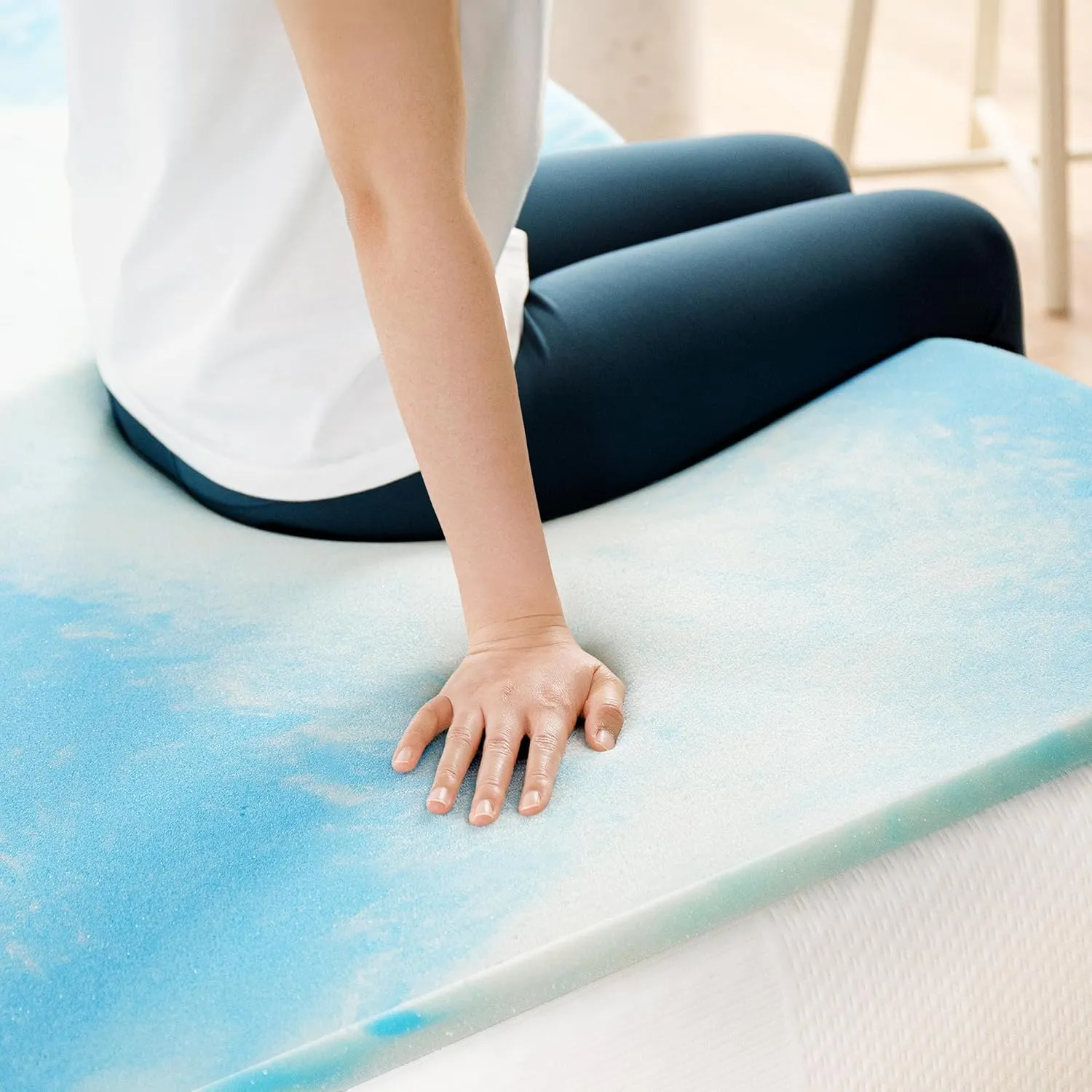 Best Price Mattress 2 Inch Swirl Gel AeroBreeze Cooling Air Flow Memory Foam Mattress Topper, Full