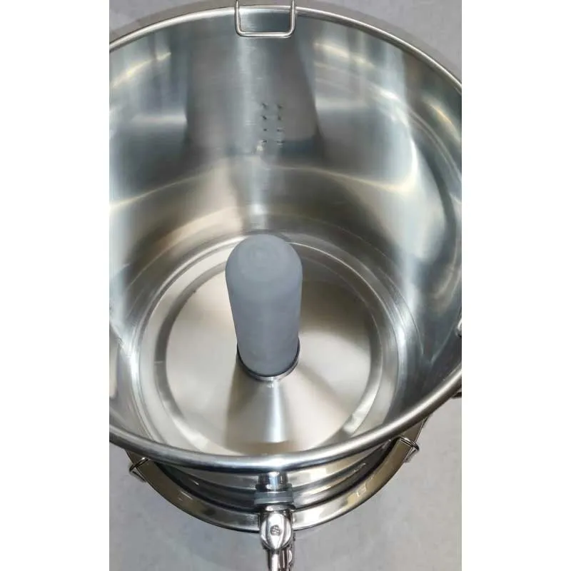 Gravi-Stil - Survival Water Distiller for Brackish or Ocean Water