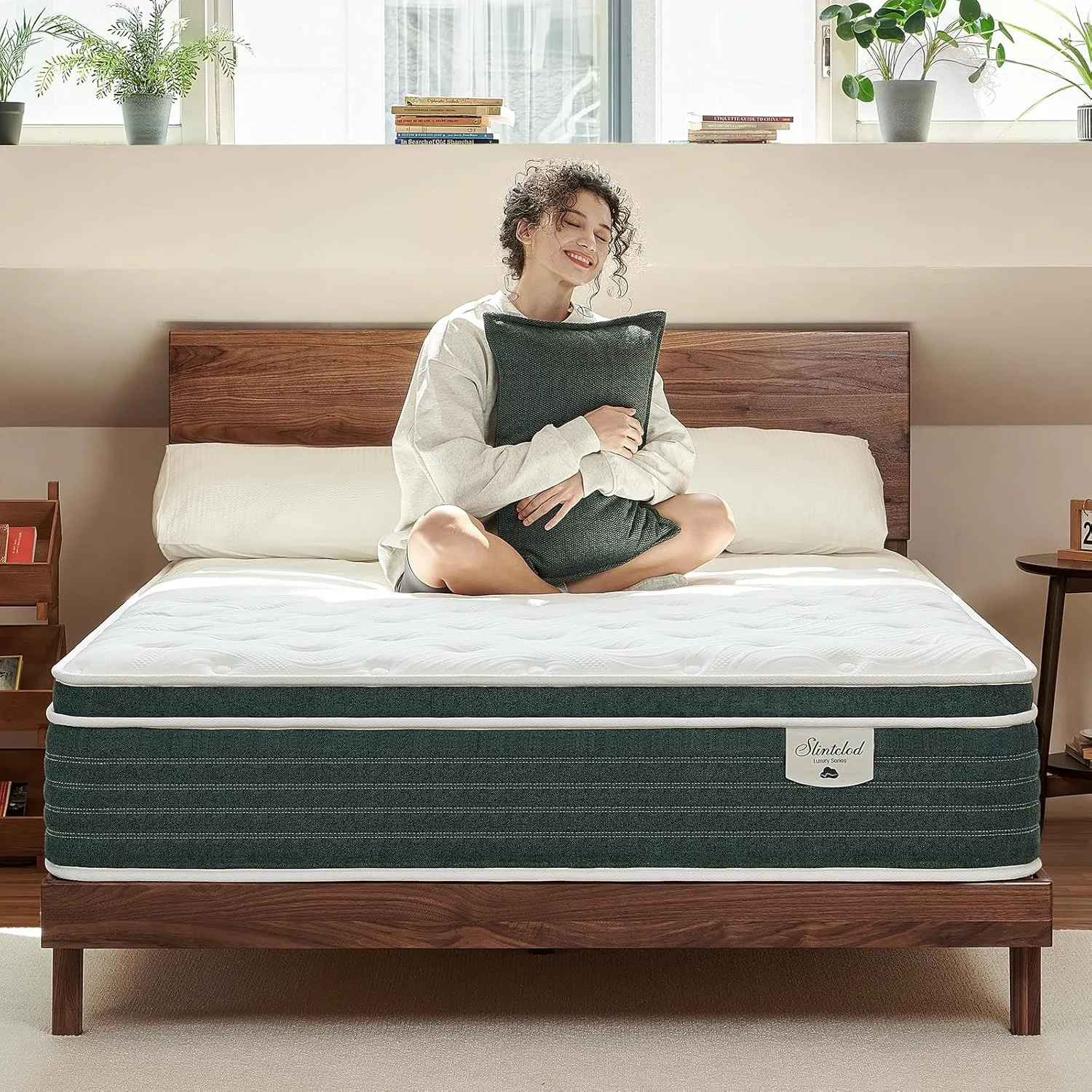 Hybrid 12 Inch Queen Mattress- Medium Firm - Contouring Gel Memory Foam & Innerspring Coils - Cooling Fiber- CertiPUR-US Certified - Pressure Relief Layers - No Fiberglass - Forever Warranty