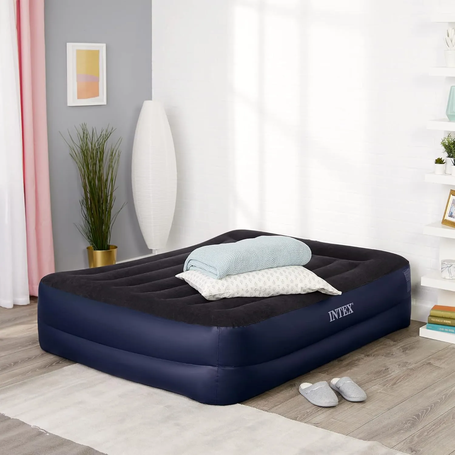 Intex Pillow Dura-Beam Series Rest Raised Airbed with Internal Pump (2020 Model)
