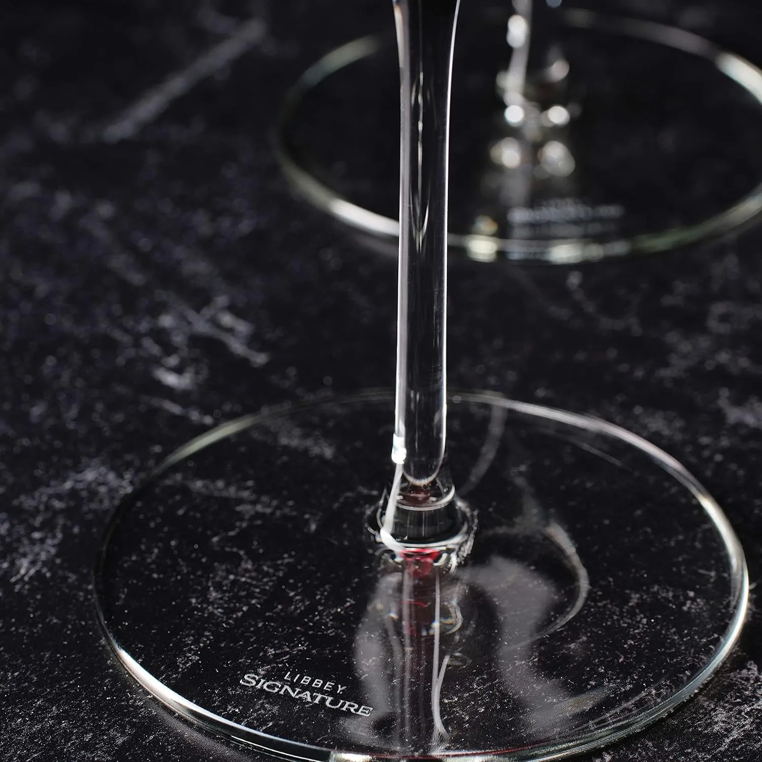 Libbey Signature Red Wine Glasses Set of 4, Seamless 24 Oz Wine Glasses for Cabernet, Merlot, and More, Stemmed Wine Glasses for All Occasions