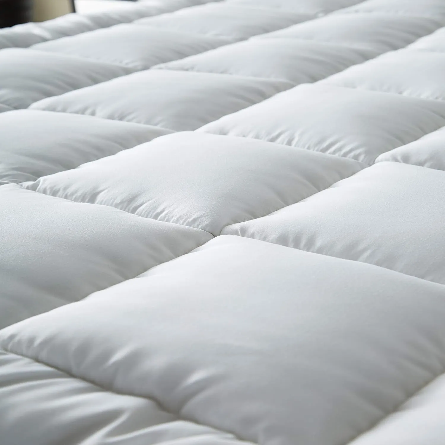 Niagara Microfiber Full Mattress Topper - Pillow Top Mattress Cover Quilted Fitted Cooling Topper for Back Pain Deep Pocket Fits 20 Inches (54x75 Inches)
