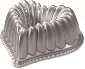 Nordic Ware Elegant Heart Bundt Pan