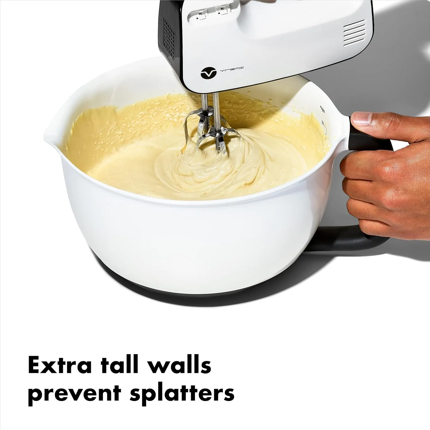 OXO Good Grips 4Qt BPA Free Plastic Batter Mixing Bow with Lid, White