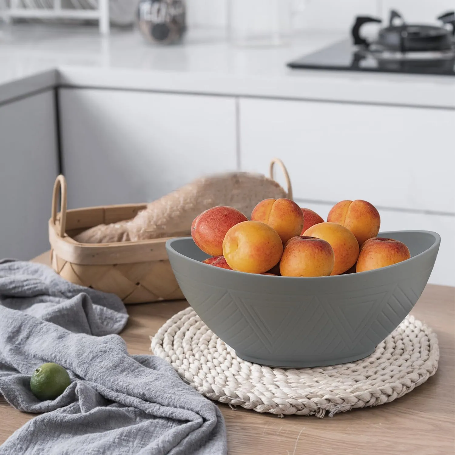 PYRMONT Large Cereal Bowls,Serving Bowls,Plastic bowl of 4,65 Oz Salad Bowls,Big Bowl for Soup,Salad,Pasta,Cereal,Stackable for Easy Storage Microwave & Dishwasher Safe (Gray)