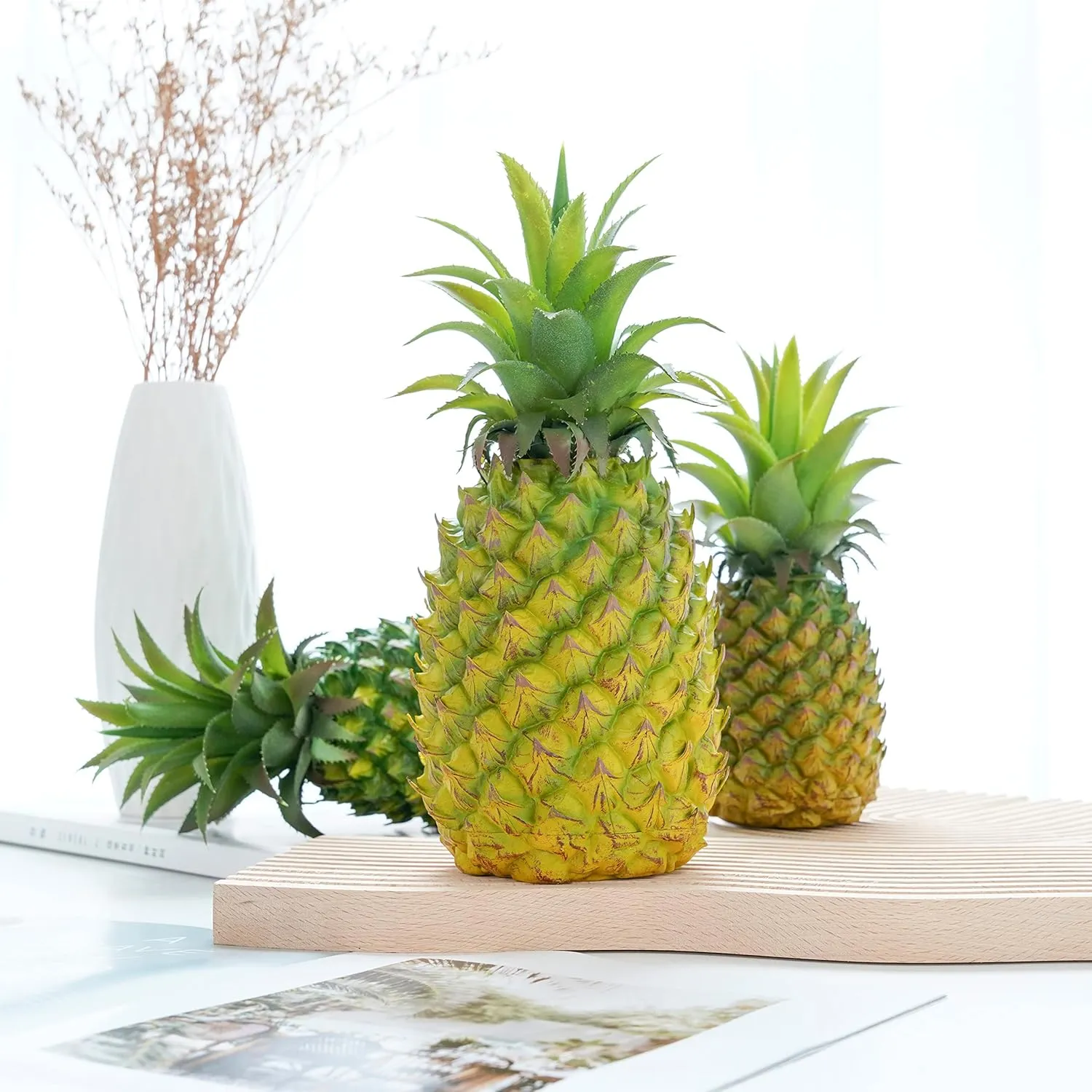 QIRMIZI Artificial Pineapple -Simulated Fruit Decoration, Lifelike Fake Fruit Model, Perfect for Home Decor, Kitchen, Party & Photography Prop – Realistic & Eco-Friendly,Green Large