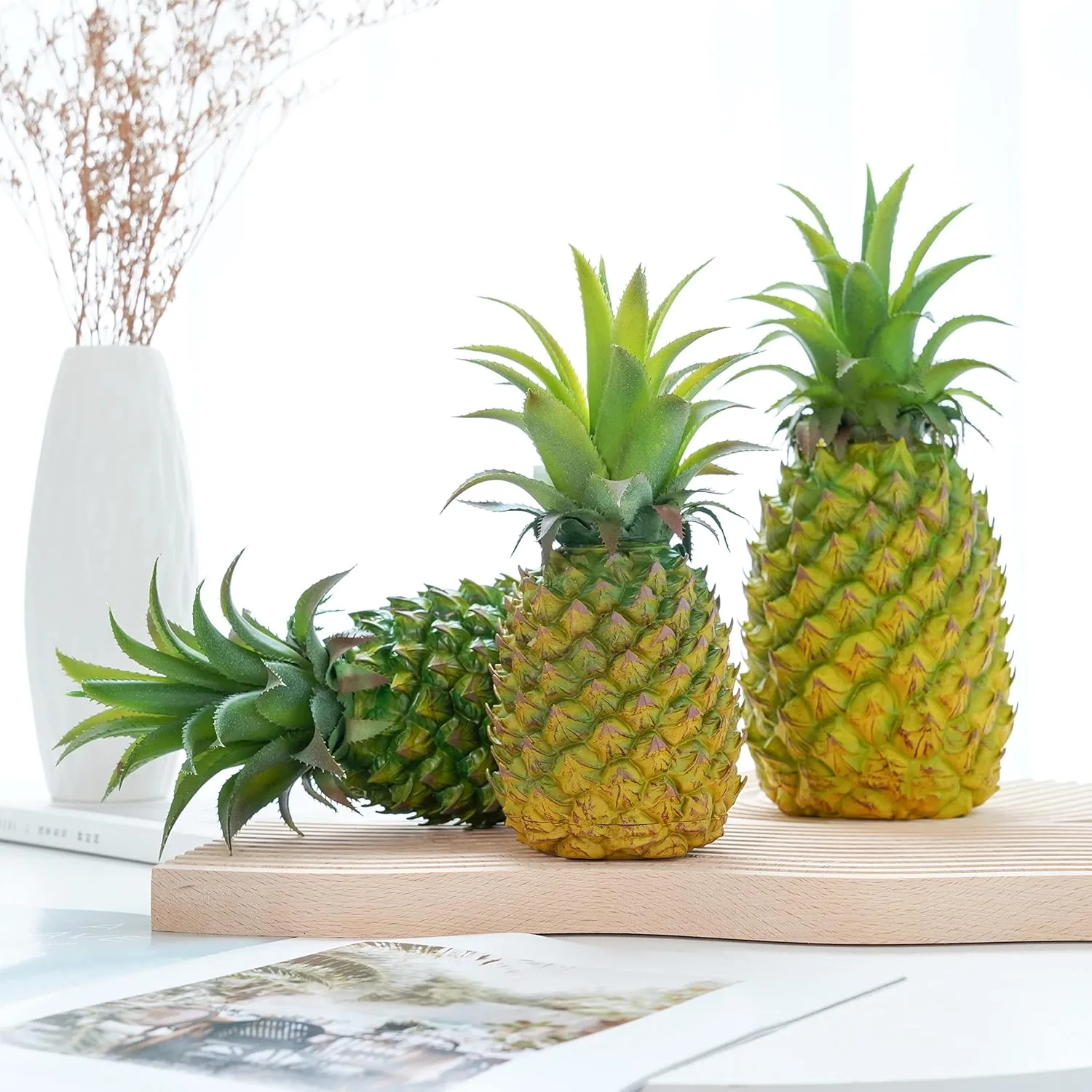 QIRMIZI Artificial Pineapple -Simulated Fruit Decoration, Lifelike Fake Fruit Model, Perfect for Home Decor, Kitchen, Party & Photography Prop – Realistic & Eco-Friendly,Green Large