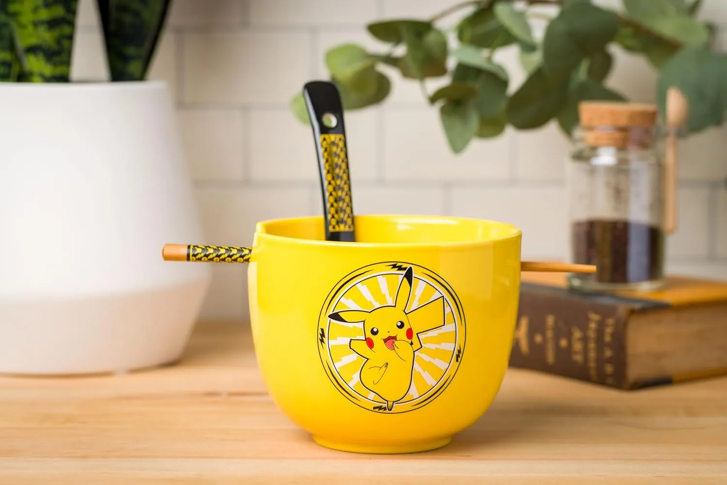 Silver Buffalo Pokemon Pikachu Electric Ceramic Ramen Noodle Rice Bowl with Chopsticks and Spoon, Microwave Safe, 20 Ounces