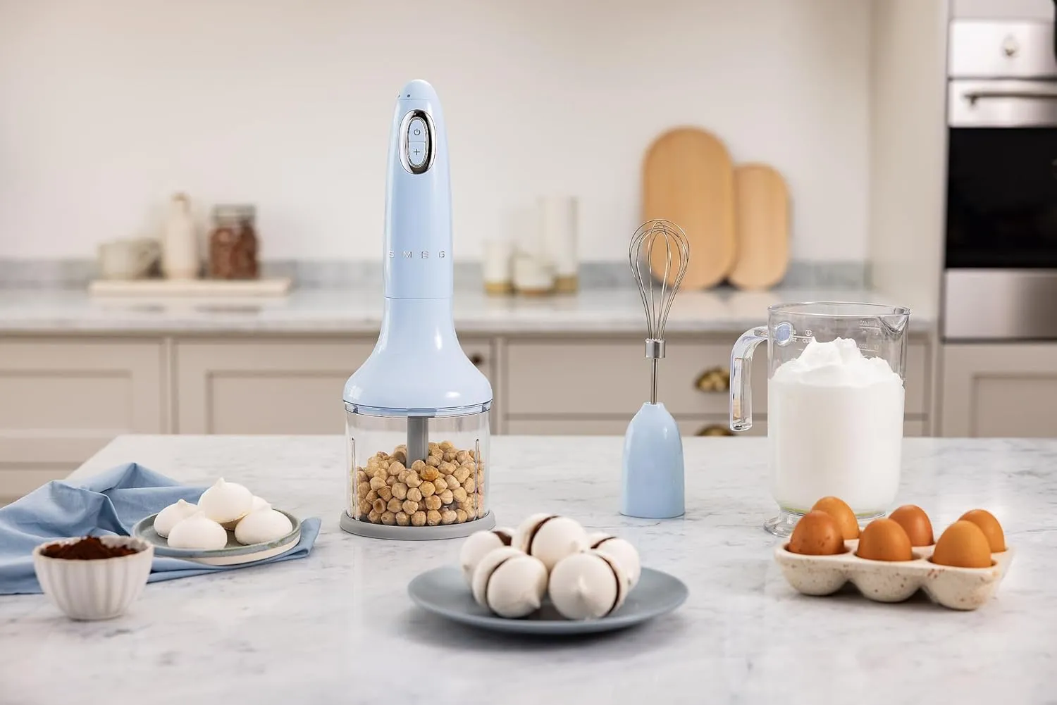 SMEG Hand Blender & Food Processor Bundle – HBF03 with HBFP11 Attachment – Retro Style, 350W Motor, Variable Speed, Tritan™ Renew Bowl, 5-in-1 Functionality, Pastel Blue