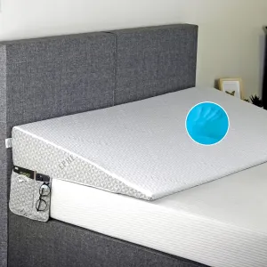 Under Mattress Wedge for Acid Reflux – King Size Bed Wedge Riser – 7.5-Inch Incline Topper with Memory Foam, Non-Slip Bottom, and Side Storage Pockets