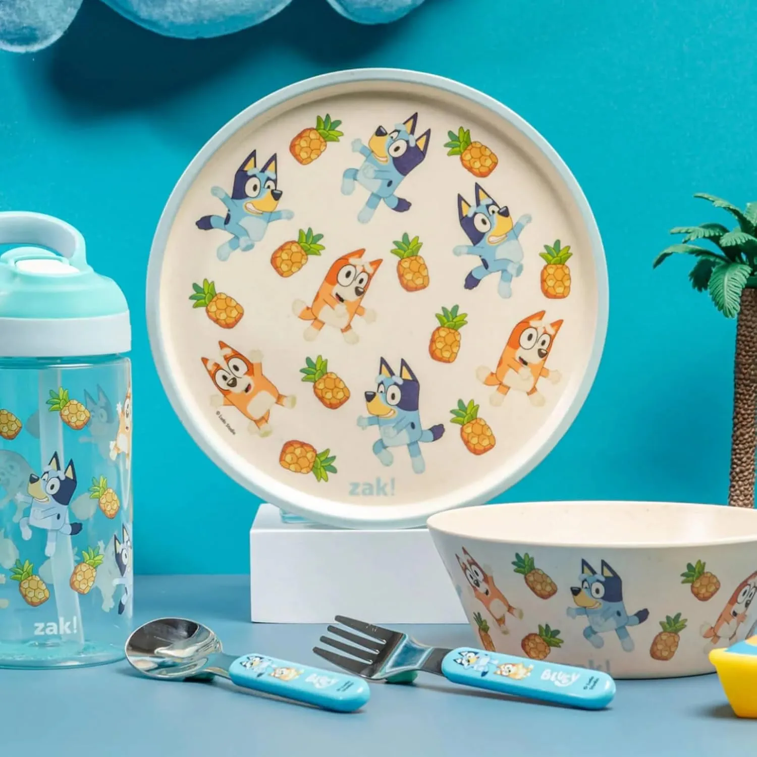 Zak Designs 5-Piece Dinnerware Set, Bluey - Durable Plastic & Stainless Steel - Includes Water Bottle, 8-Inch Plate, 6-Inch Bowl, Fork & Spoon - Suitable for Kids Ages 3 