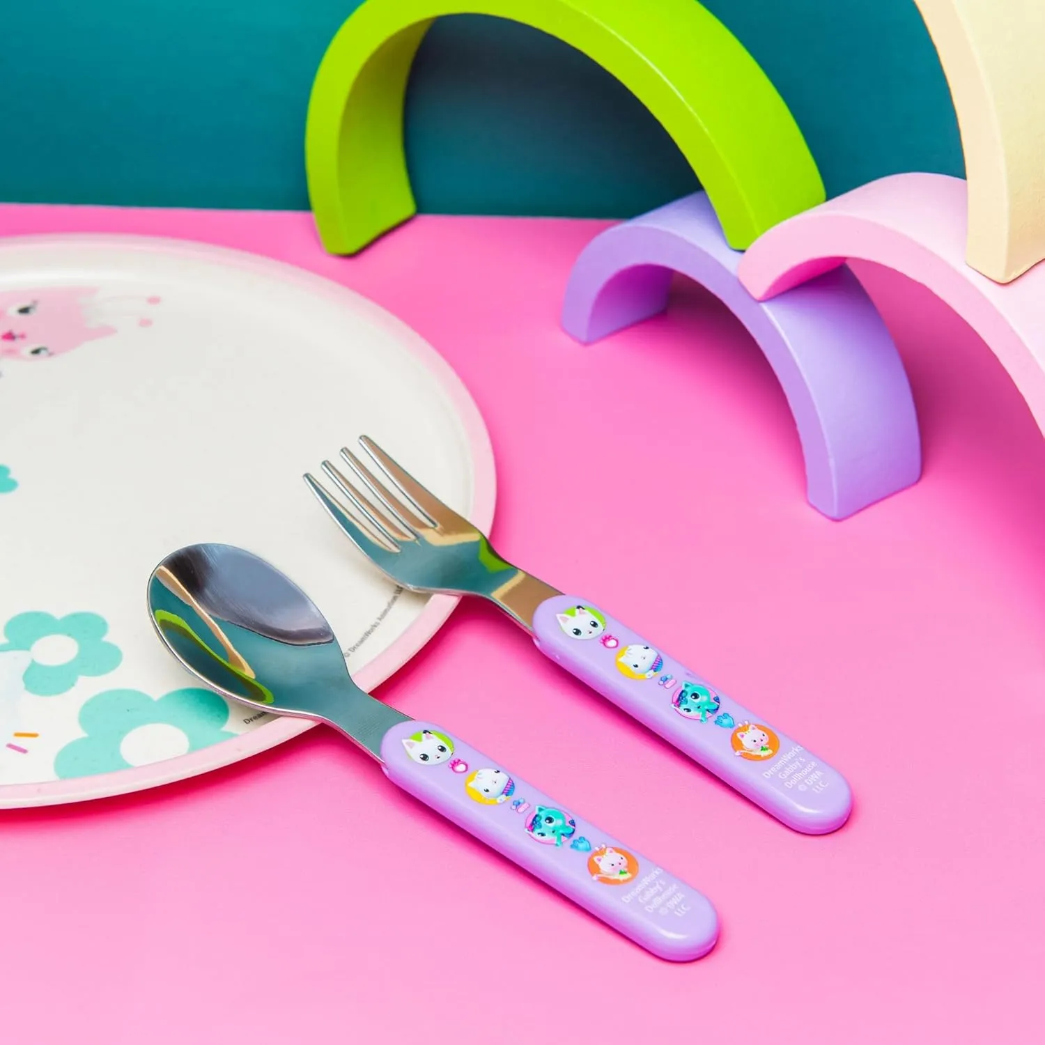 Zak Designs 5-Piece Dinnerware Set, Gabby’s Dollhouse - Durable Plastic & Stainless Steel - Includes Water Bottle, 8-Inch Plate, 6-Inch Bowl, Fork & Spoon - Suitable for Kids Ages 3 
