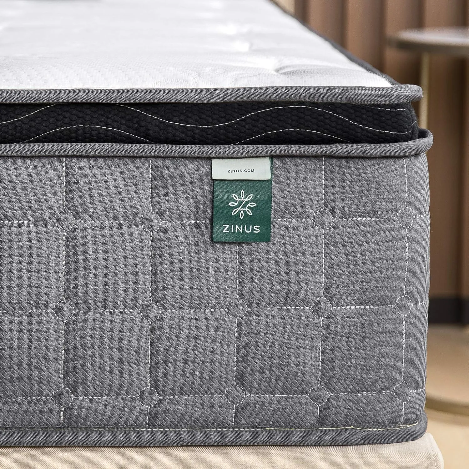 ZINUS 12 Inch Cool Touch Comfort Gel-Infused Hybrid Mattress, Twin, Pocket Innersprings for Motion Isolation, Mattress in A Box