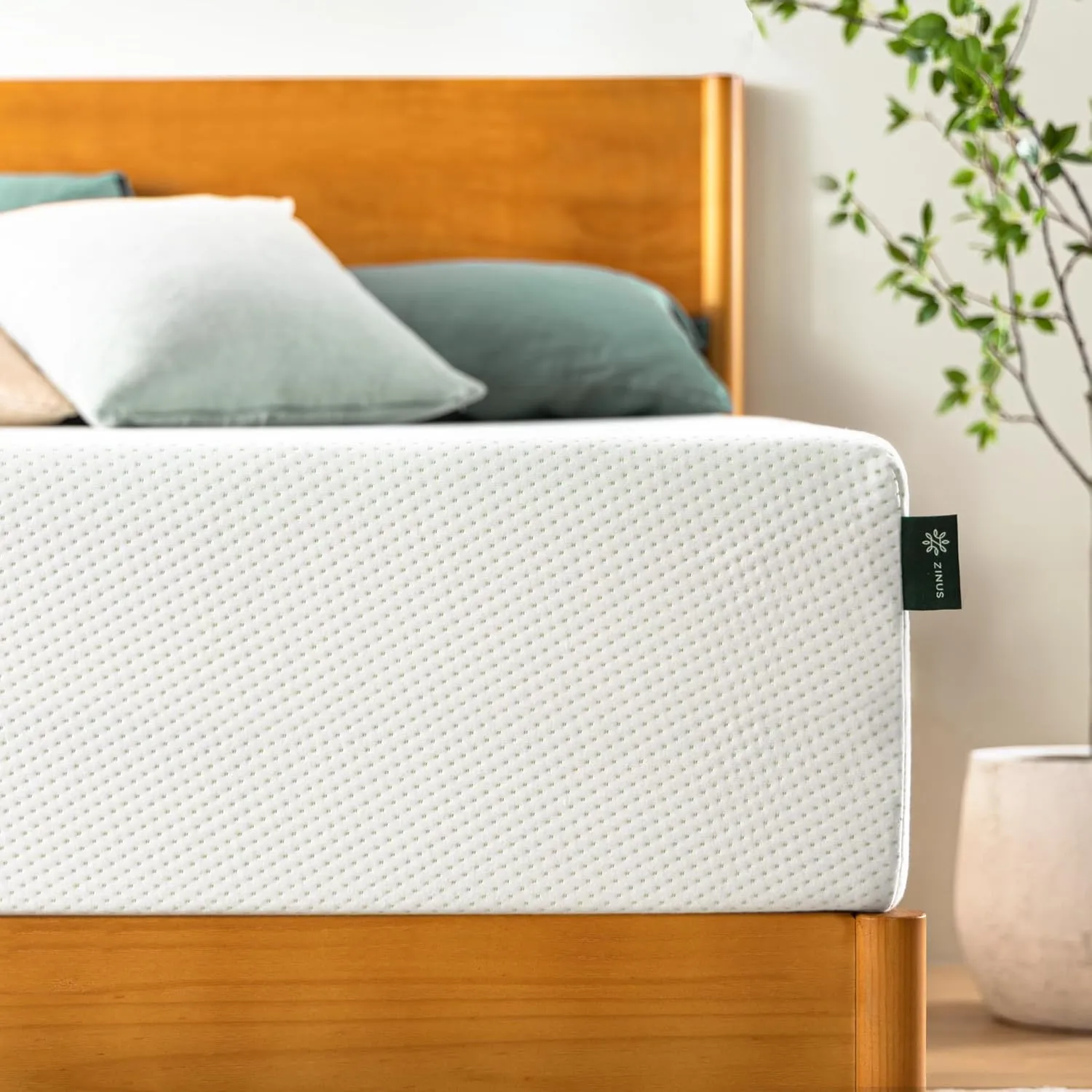ZINUS 12 Inch Green Tea Memory Foam Mattress [New Version], King, Fiberglass free, Medium Firm Feel, Zoned Pressure Relief, Certified Safe Foams & Fabric, Mattress in A Box