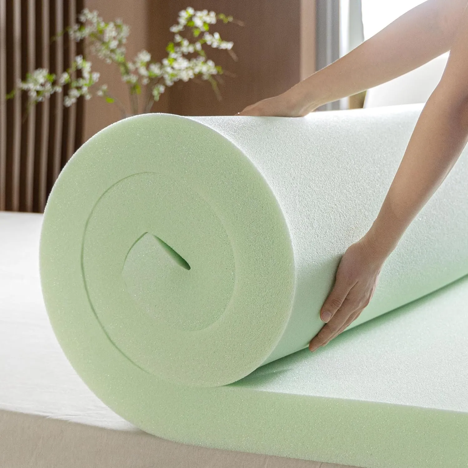 ZINUS 4 Inch Green Tea Memory Foam Mattress Topper, Smaller, More Convenient WonderBox Packaging, Pressure-Relieving Layers, CertiPUR-US Certified, Full