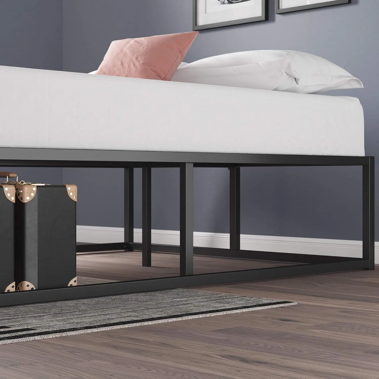 ZINUS Joseph 14" Metal Platforma Bed Frame, Mattress Foundation, Wood Slat Support, No Box Spring Needed, Sturdy Steel Structure, King